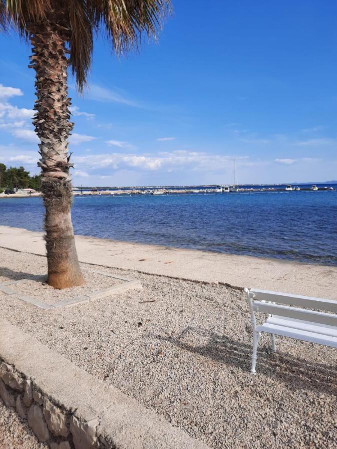 Apartment Marija - Otok Vir Buitenkant foto